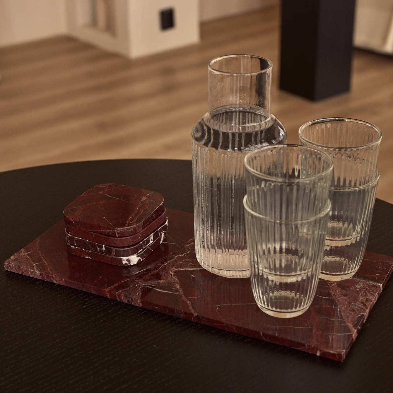 S/4 Red Marble Coasters