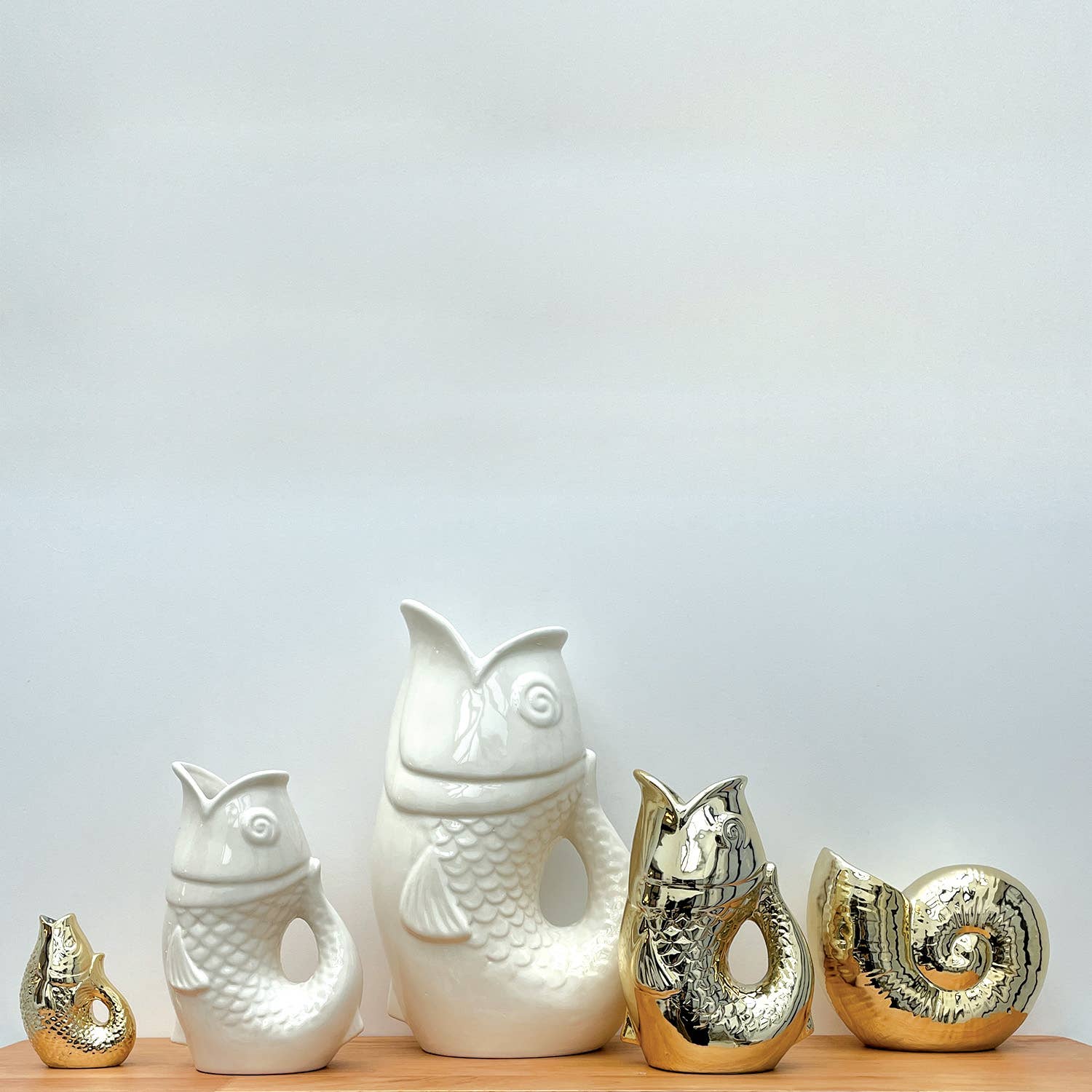 Golden Shell Ceramic Vase L20.7 W9.5 H17.5cm