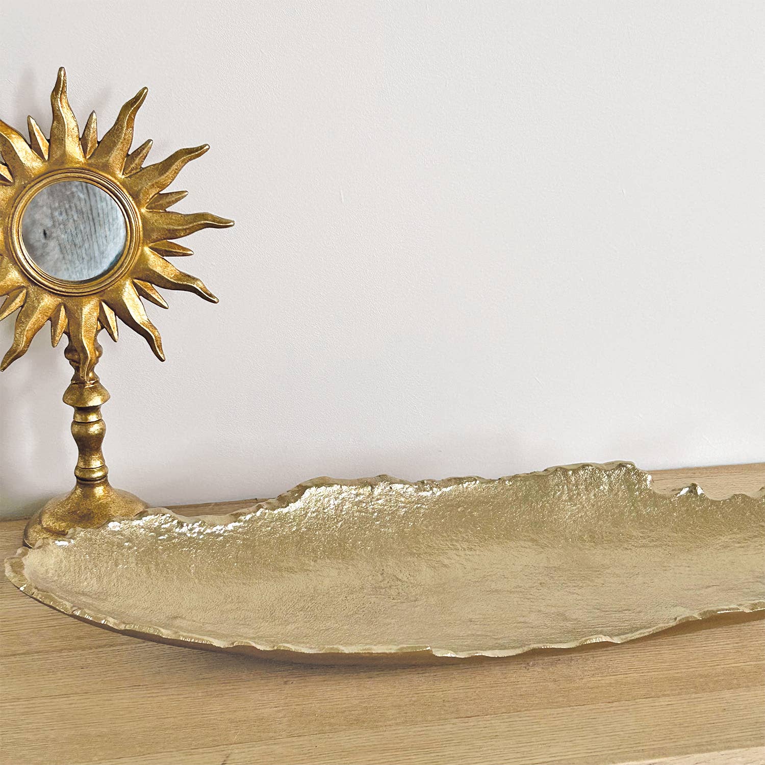 Alice oval gold tray L50 D19 H5cm