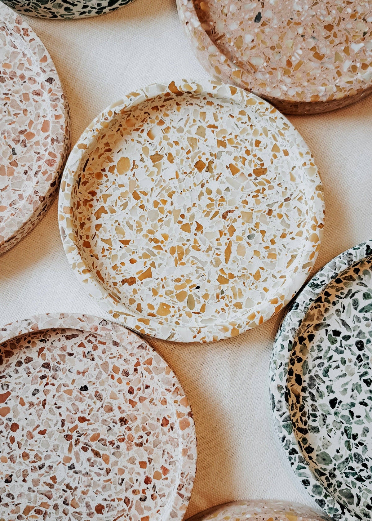 Round Tray - Siena Collection