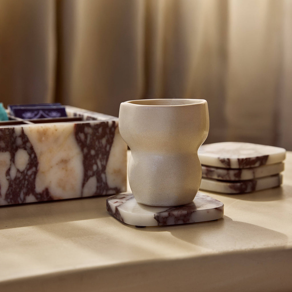 S/4 Organic Calacatta Coasters
