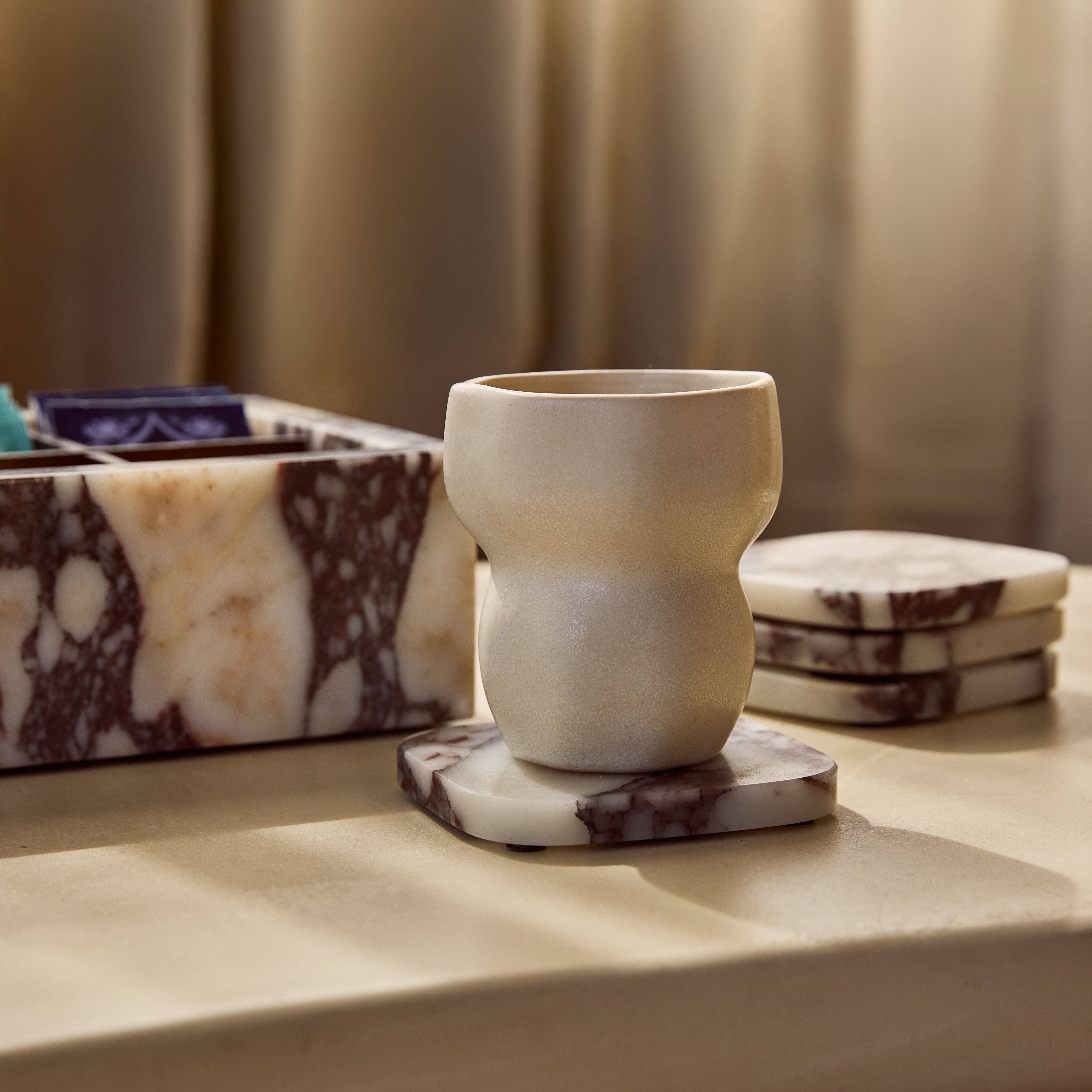 S/4 Organic Calacatta Coasters