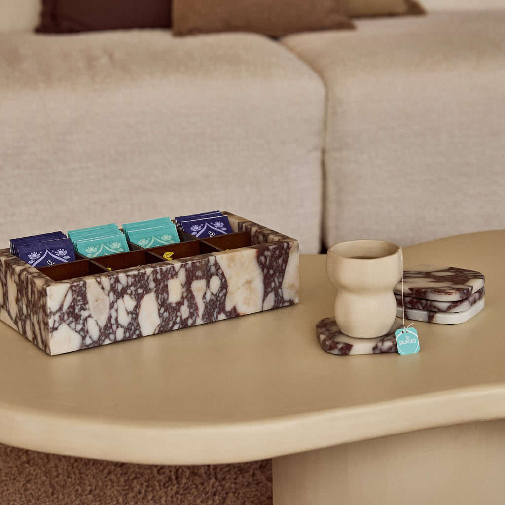 S/4 Organic Calacatta Coasters