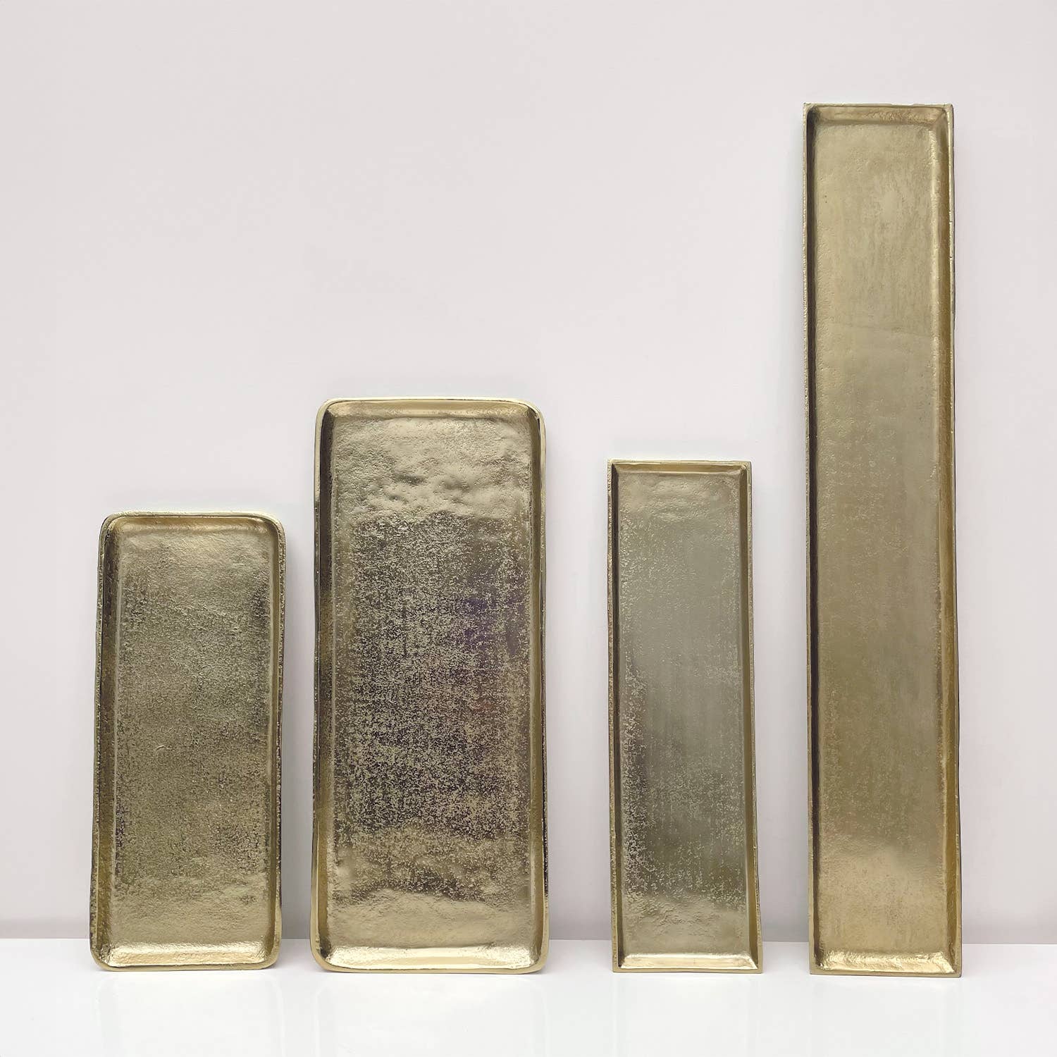 Alice rectangular gold tray 49x20cm