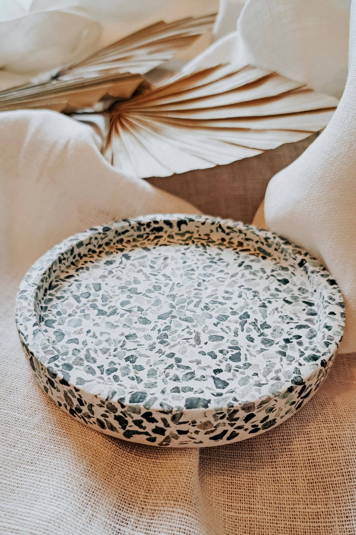 Round Tray - Elba Collection