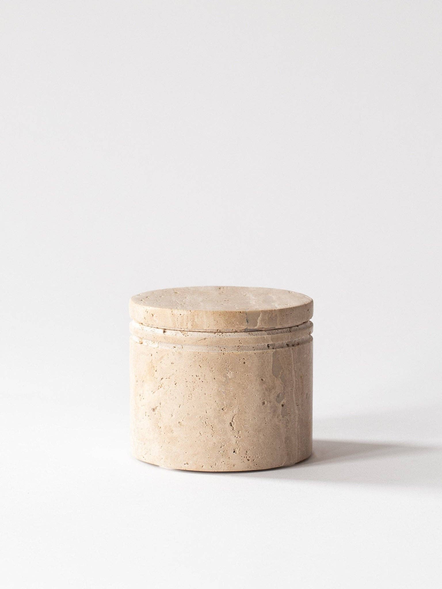Travertine Pot w/Lid