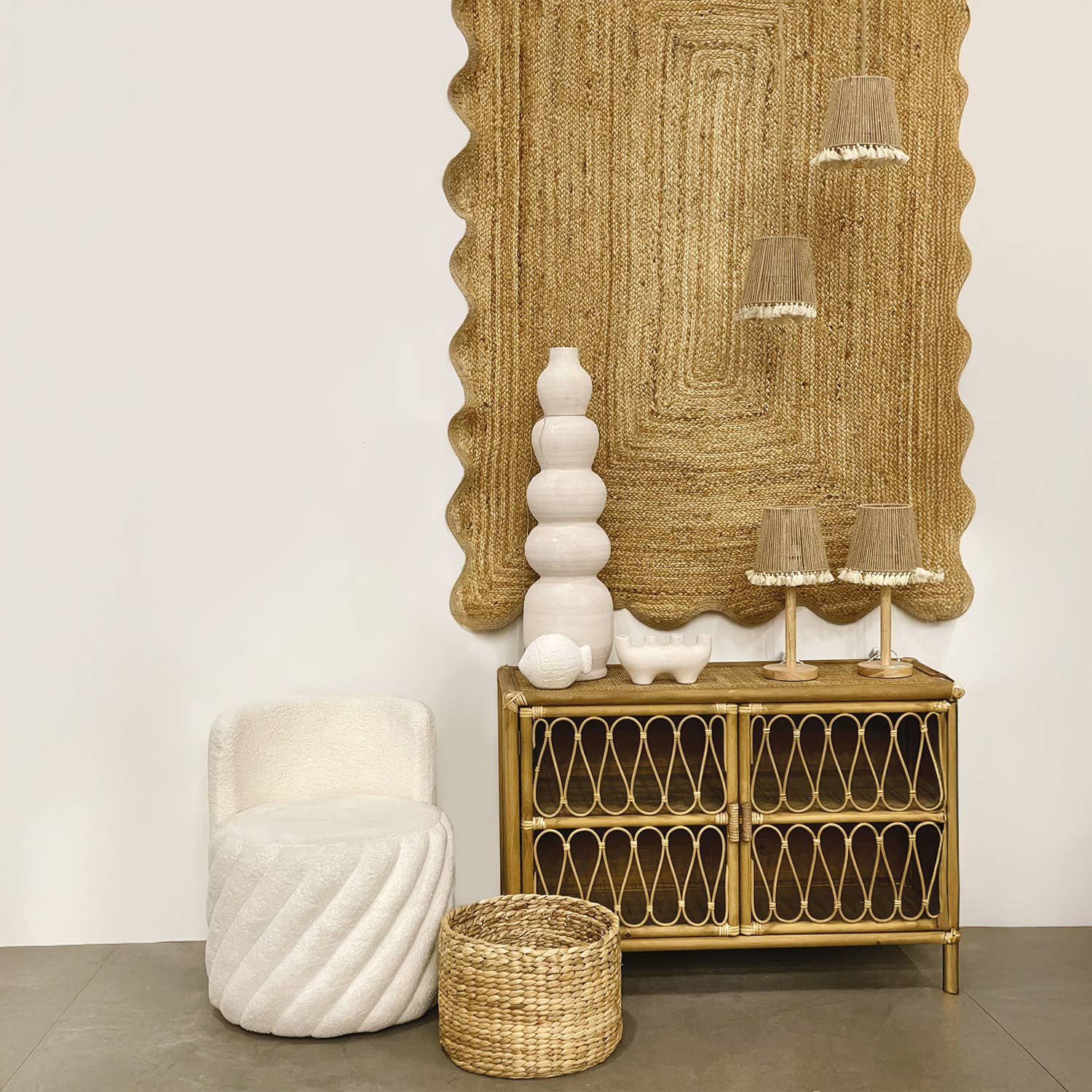 Atlas white vase D19.5 H71.5cm