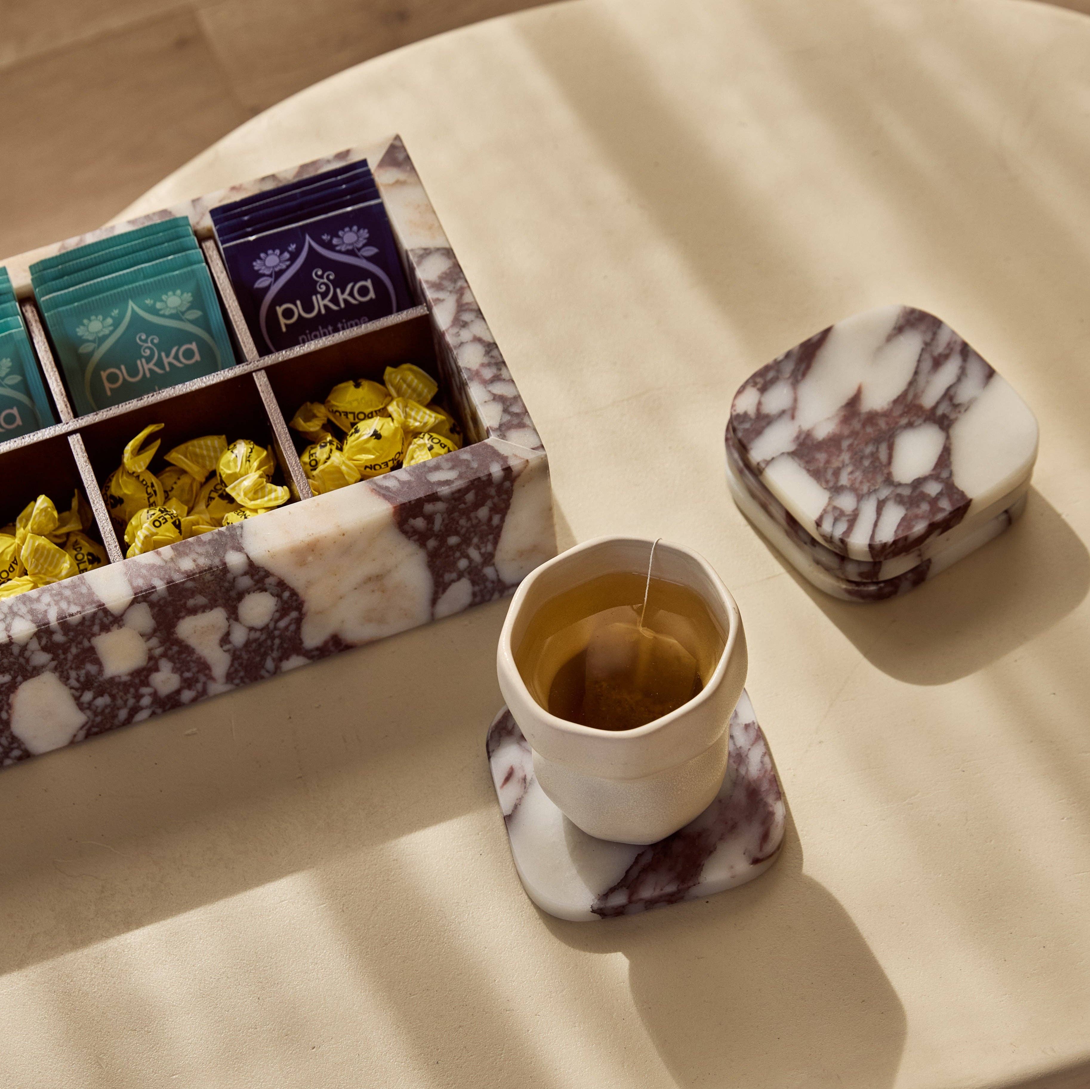 S/4 Organic Calacatta Coasters
