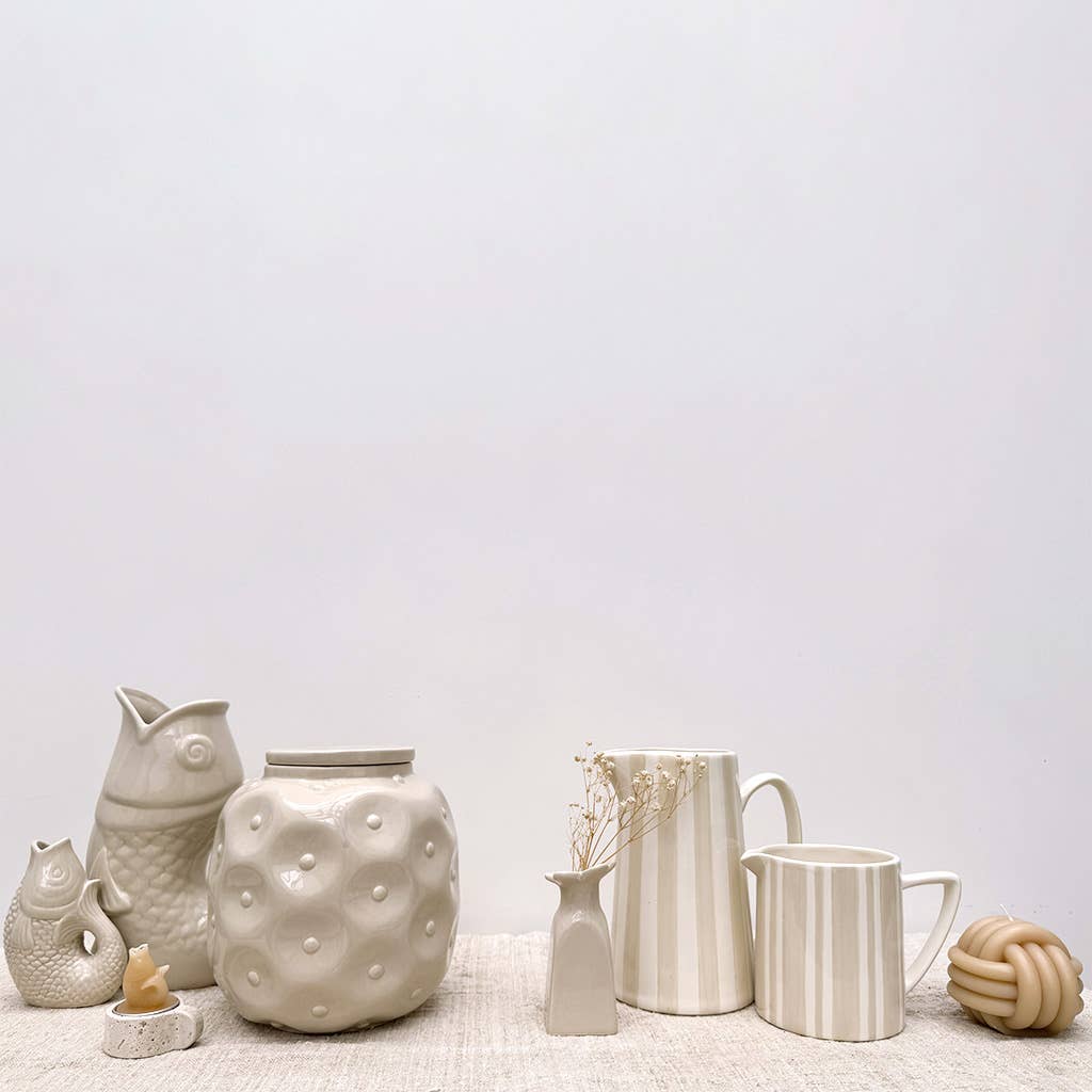 Ceramic vase Fish pm sand L8.2 D5 H12cm