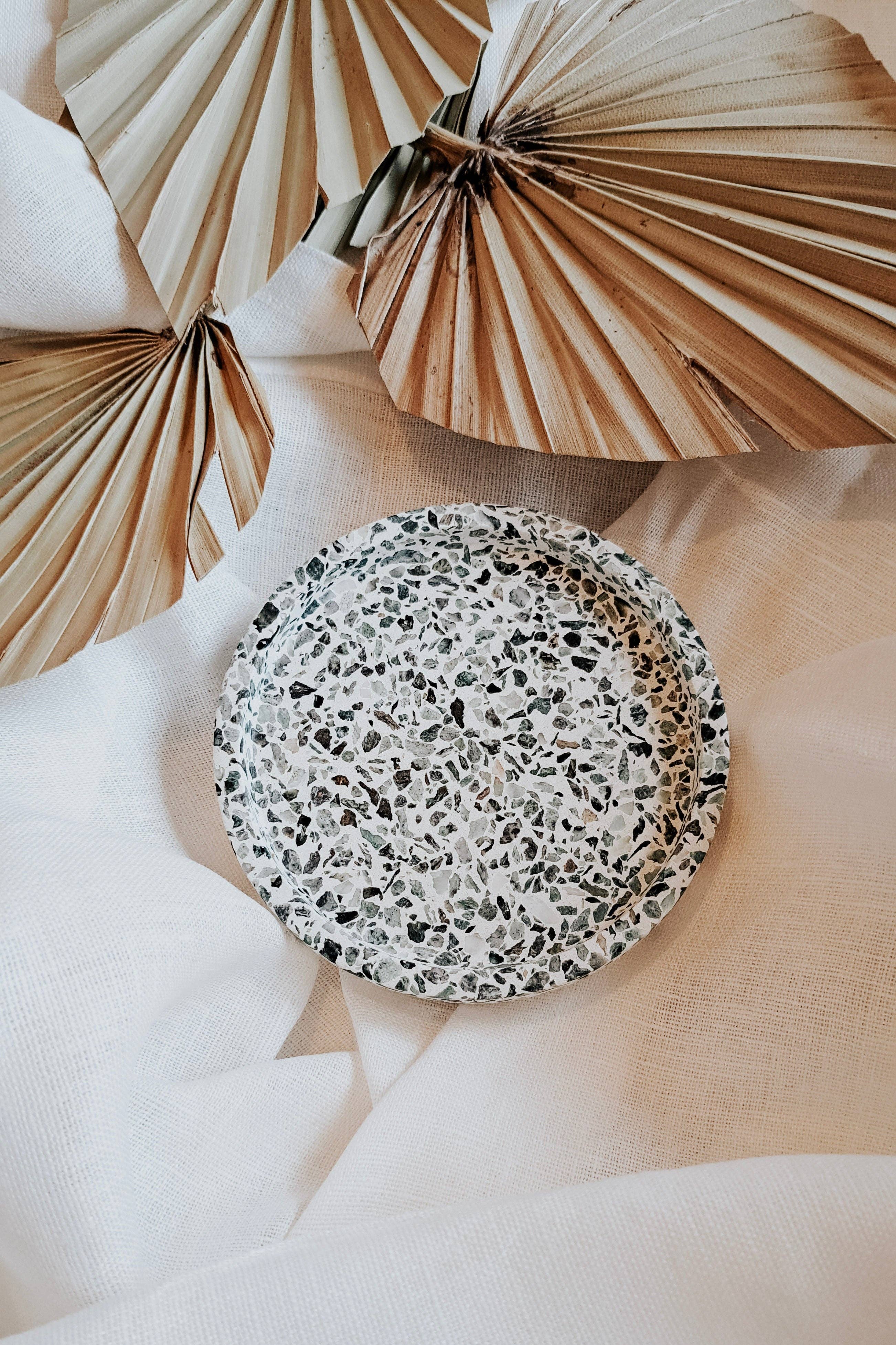 Round Tray - Elba Collection